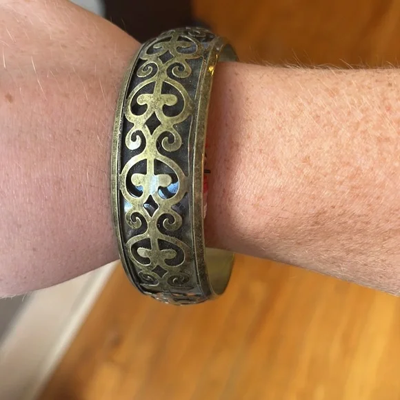 Antique bronze bracelet - Picture 2 of 2